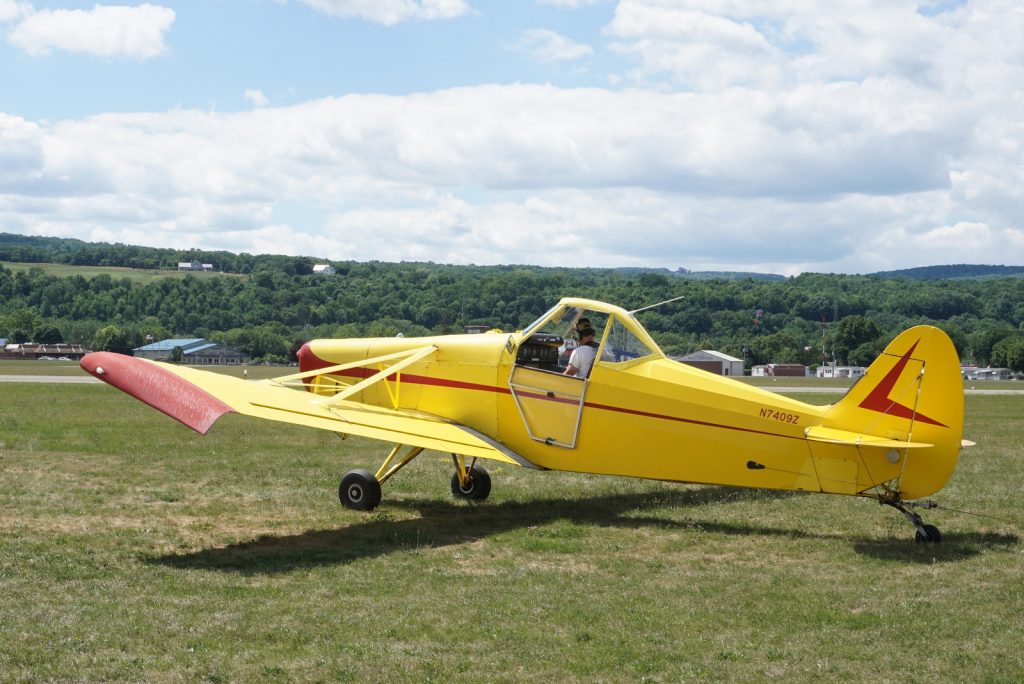 Piper Pawnee towplane